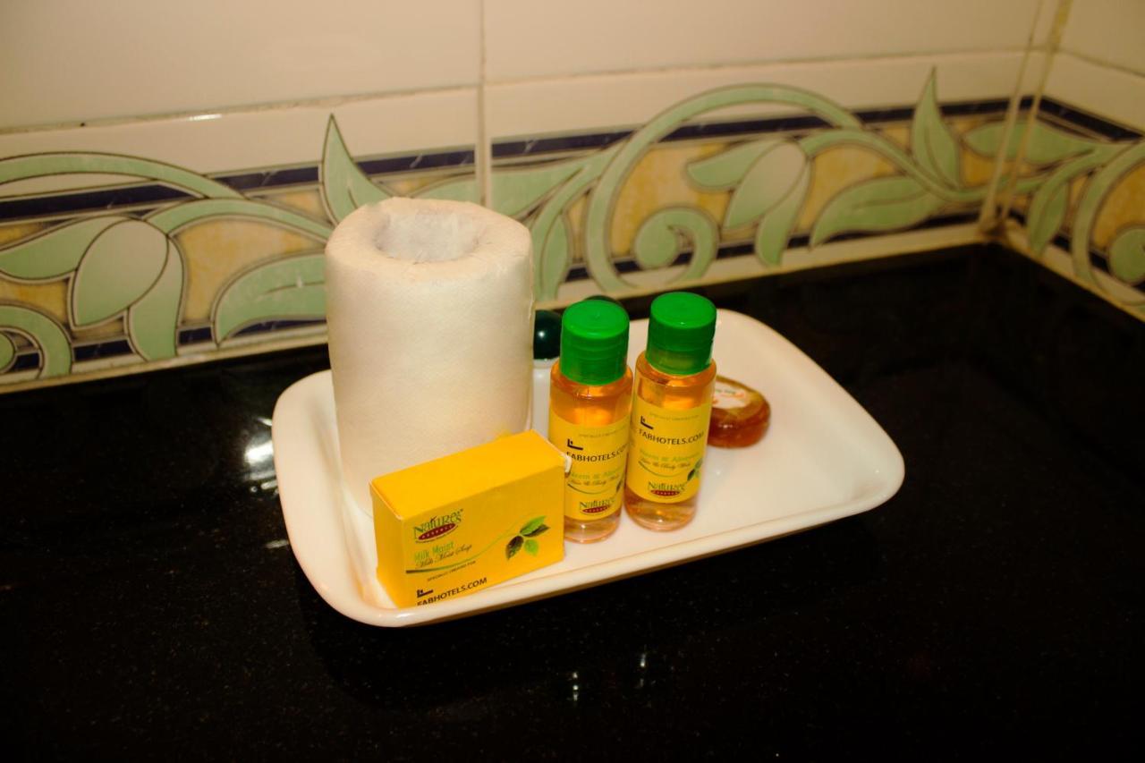Fabhotel Corbett Inn Rudrapur Extérieur photo