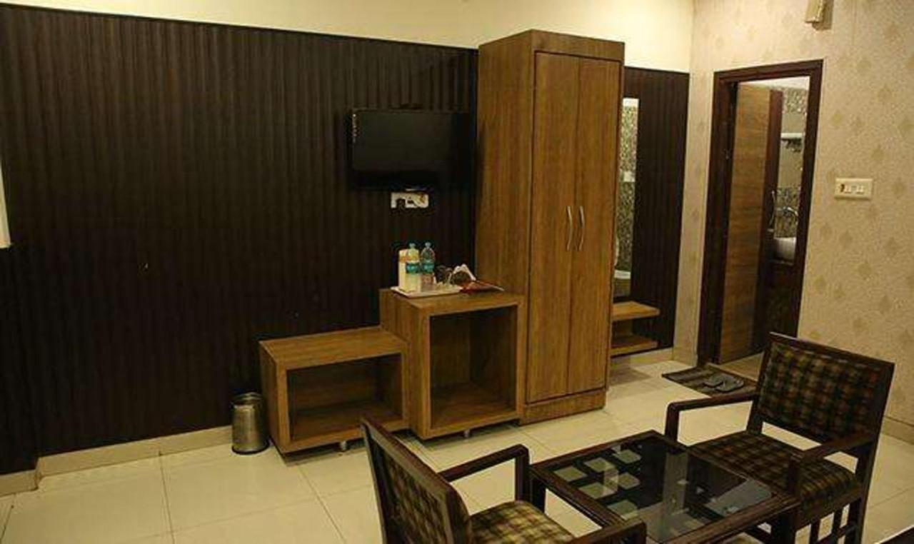 Fabhotel Corbett Inn Rudrapur Extérieur photo