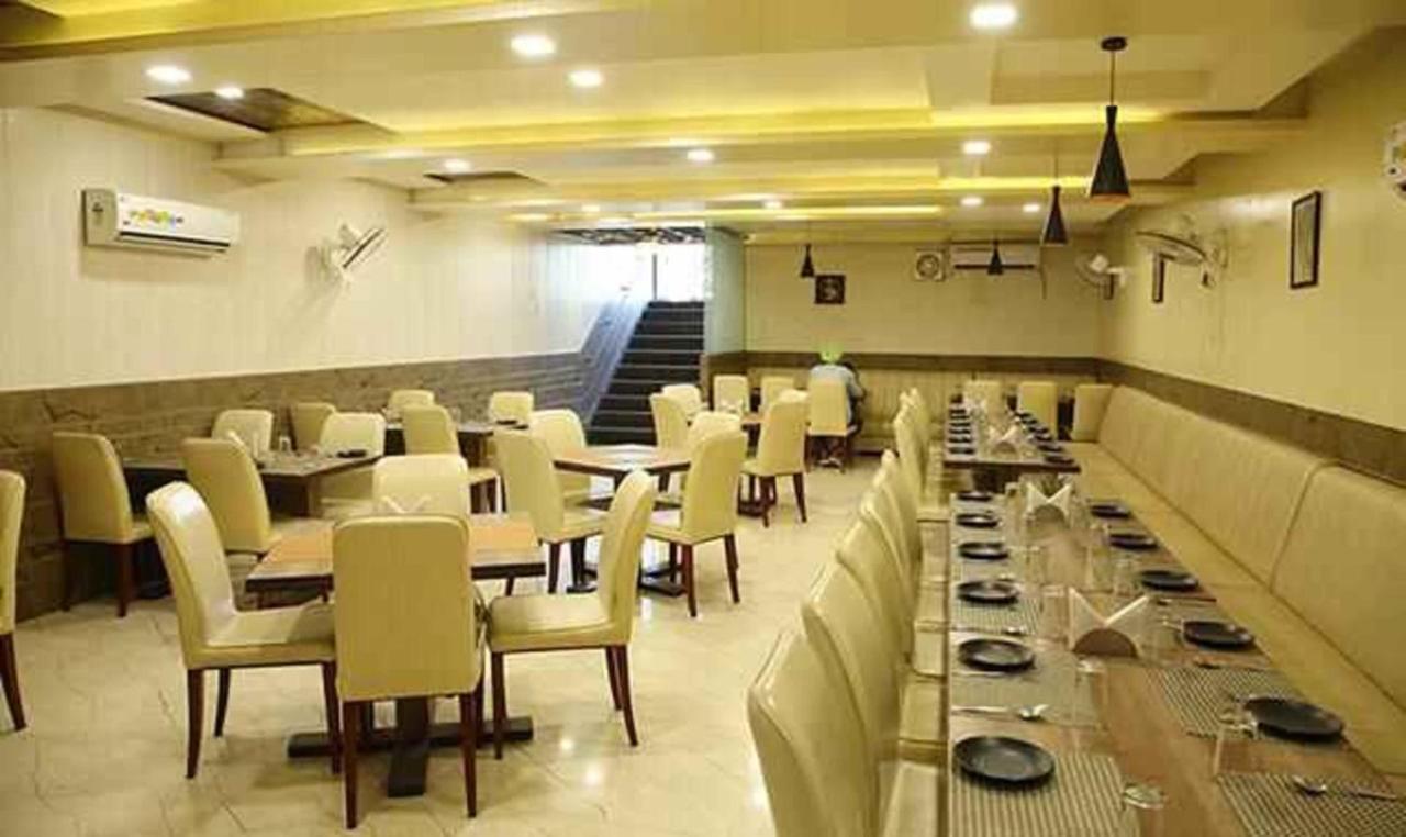 Fabhotel Corbett Inn Rudrapur Extérieur photo